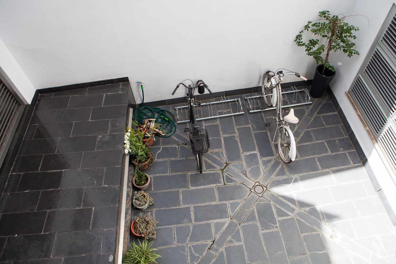 Charming Apartment With Pool And Garage إشبيلية المظهر الخارجي الصورة